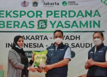 Anies Lepas Ekspor 19 Ton Beras Jakarta ke Arab Saudi