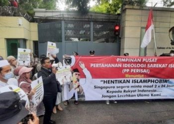 ‘Hubungan Diplomatik Indonesia-Singapura harus Ditinjau Ulang’