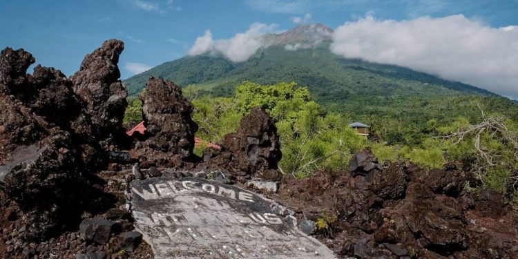 Geowisata Batu Angus di Ternate Layak Masuk Geopark Indonesia