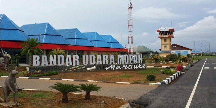 Bandara Mopah Merauke Diblokade, Pesawat Lion Air Gagal Mendarat