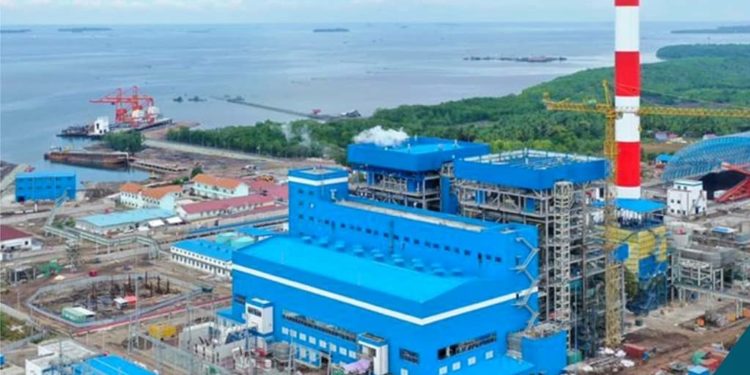 PLN Jamin Pasokan Listrik Smelter Nikel China di Kalimantan