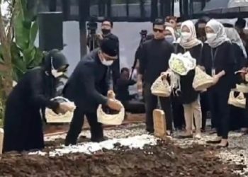 Rest and Peace, Selamat Jalan Emmeril Kahn Mumtadz 1