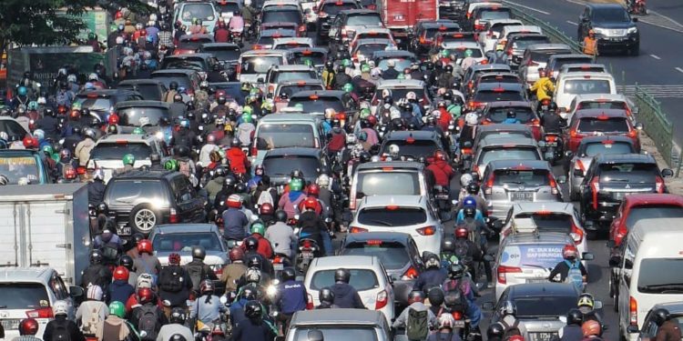 Indonesia Sudah Saatnya Hapus Pajak Kendaraan