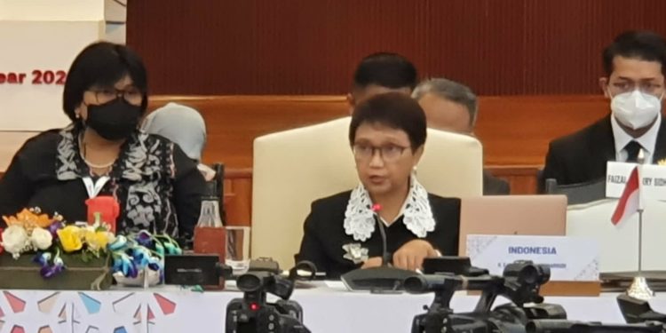 Pertemuan ASEAN-India: Indonesia Soroti Defisit Kepercayaan Antarnegara 1 Pertemuan ASEAN-India: Indonesia Soroti Defisit Kepercayaan Antarnegara