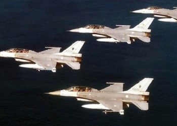 Pesawat Pengebom China Terbang Rendah di Atas Langit Taiwan