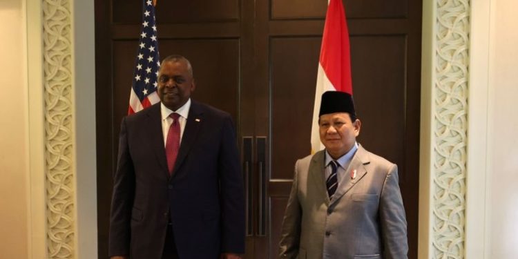Prabowo dan Lloyd Austin Bahas Pertahanan dan Keamanan Dunia