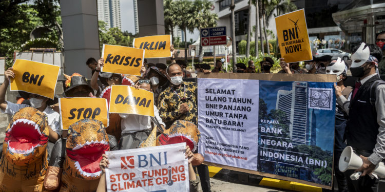 Generasi di Indonesia Serukan BNI Hentikan Pendanaan Proyek Batu Bara