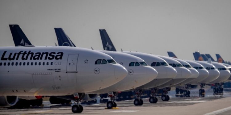 Staf Mogok Kerja, Lufthansa Batalkan 1.000 Penerbangan