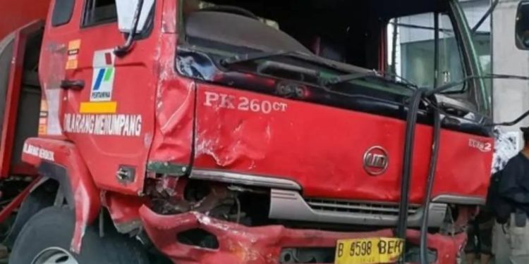 Kecelakaan Horor Mobil Pertamina, 11 Orang Tewas 1