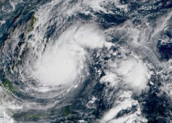 China, Makau dan Hong Kong Diterjang Topan Chaba