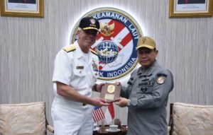 US Navy Jajaki Kerja Sama Maritim dengan Bakamla Indonesia 1