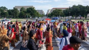 'Kebaya Goes to UNESCO', Diaspora Indonesia di Washington Gelar Parade “Cantik Berkebaya” 2