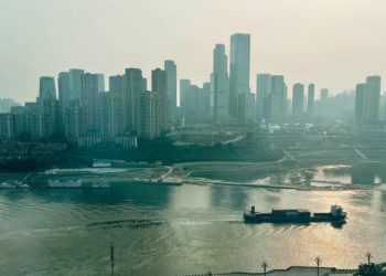 Sungai Yangtze Mengering, Ribuan Pabrik di China Lumpuh