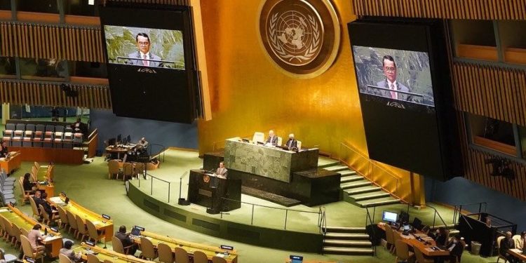 Indonesia Serukan Senjata Nuklir Dimusnahkan