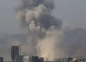 Ledakan Bom di Masjid Afghanistan saat Shalat Magrib, Puluhan Orang Tewas