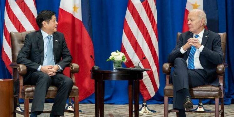 Filipina Siap Jadi Basis Militer Amerika Serikat 1