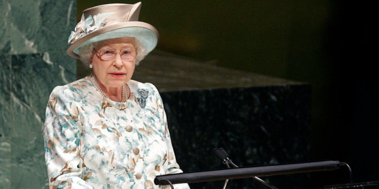 Ratu Elizabeth II: ‘Kehadiran yang Meyakinkan’ Selama Beberapa Dekade dengan ‘Perubahan Besar’