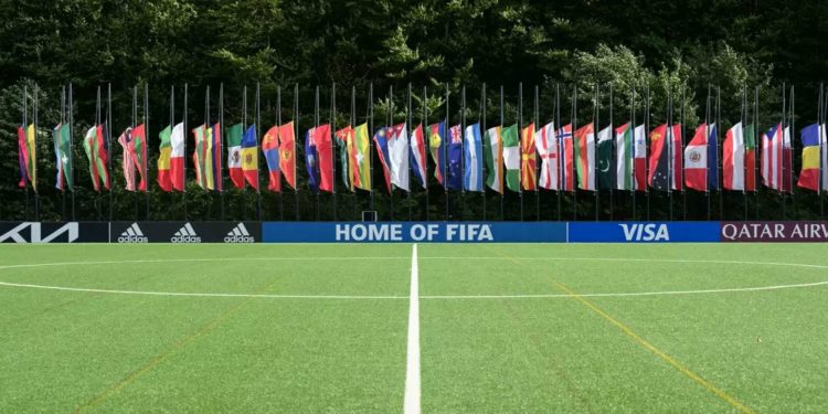 Tragedi Sepak Bola di Indonesia, FIFA Kibarkan Bendera Setengah Tiang