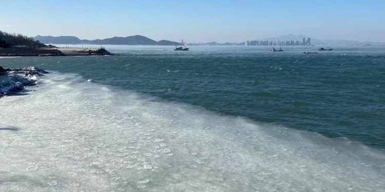 China Keluarkan Peringatan Waspada Gelombang Dingin