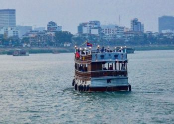 Kapal Tenggelam di Sungai Mekong, 14 Anak Sekolah Tewas
