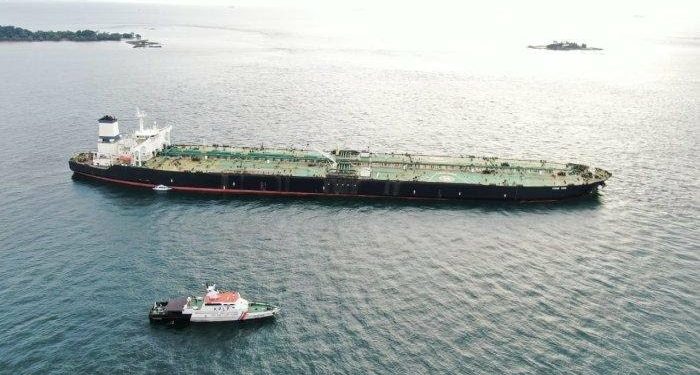 Indonesia Kirim Tim Evakuasi Kapal Tanker MT Young Yong di Selat Singapura
