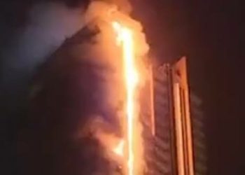 Kebakaran Gedung Pencakar Langit Terjadi di Dubai