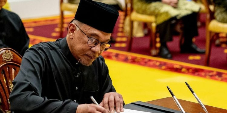 Era Baru Negeri Malaysia, Anwar Ibrahim Resmi Jadi Perdana Menteri ke-10