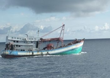 ILLEGAL FISHING: Petugas Indonesia Buru 2 Kapal Vietnam di Laut Natuna