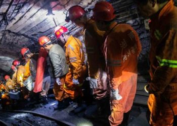Tambang Emas Longsor di Xinjiang China, 18 Pekerja Terjebak di Bawah Tanah
