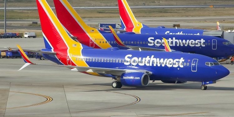 Dampak Badai Salju, Southwest Airlines Pangkas Ribuan Jadwal Penerbangan 1