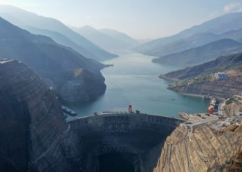 China Bangun Koridor Energi Bersih Terbesar di Dunia