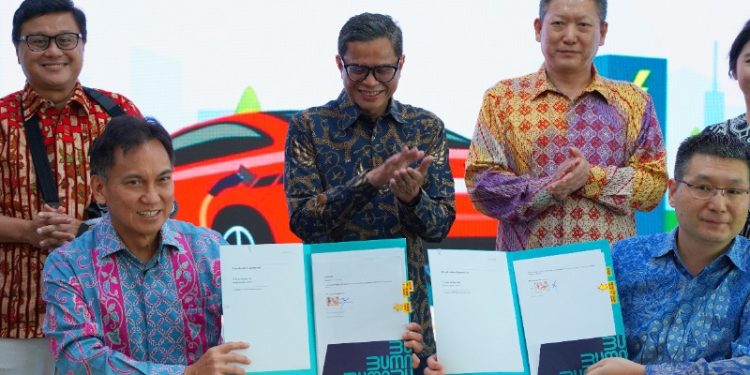 ANTAM dan Hong Kong CBL Teken Perjanjian Pengembangan Industri Baterai