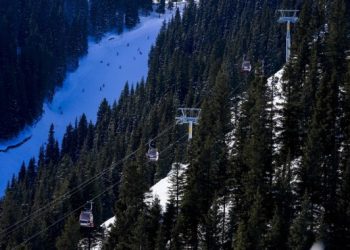 Xinjiang China Dikunjungi 4,7 Juta Wisatawan Selama Liburan Tahun Baru Imlek