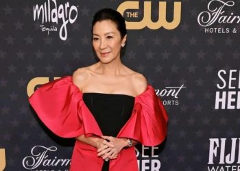 Michelle Yeoh, Aktris Asia Tenggara Pertama Peraih Nominasi Oscar 2023 1