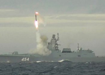 Fregat Rusia yang Dipersenjatai Rudal Hipersonik Dikerahkan untuk Operasi Tempur
