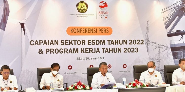 17 Smelter Tambang di Indonesia Ditarget Selesai di 2023 | AsiaToday.id