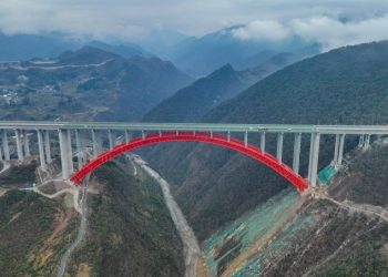 ADB: China Tetap Jadi Destinasi Utama FDI Global di Asia