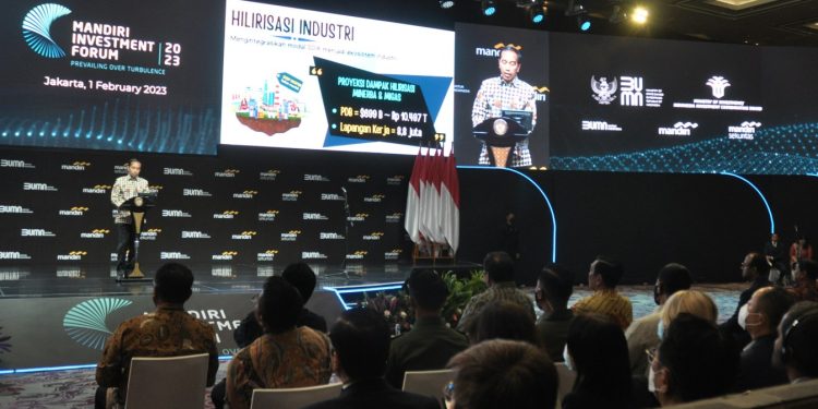 Hilirisasi Nikel Sukses, Presiden Jokowi Minta Perbankan Permudah Kredit Investasi Smelter
