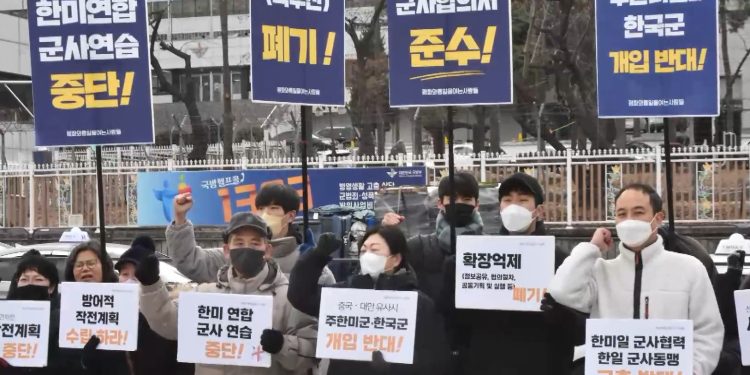 Aktivis Korsel Tolak Negaranya Gabung Aliansi Keamanan dengan AS dan Jepang