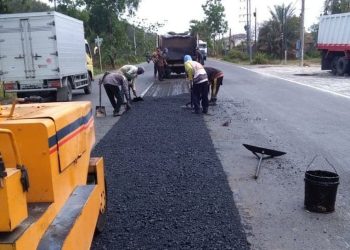 Limbah Plastik di Indonesia Berguna untuk Campuran Aspal