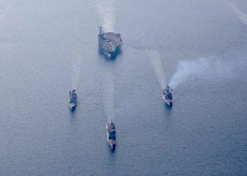 Kapal Induk AS dan NATO Merapat ke Kawasan Balkan