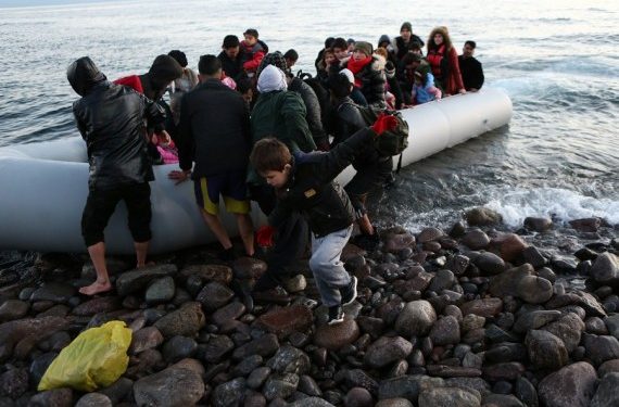 Kapal Pengungsi Tenggelam di Lepas Pantai Yunani, 4 Orang Tewas