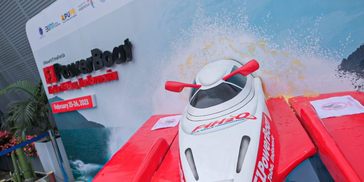 Indonesia Targetkan 25 Ribu Wisatawan di Ajang F1 PowerBoat Danau Toba