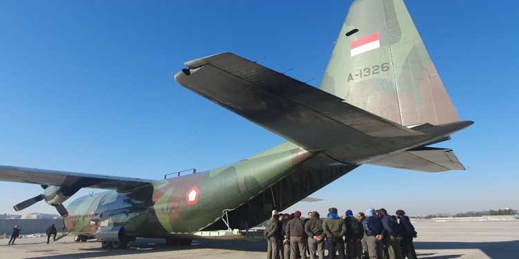 Turkiye Gunakan Pesawat Hercules TNI AU Mobilisasi Logistik ke Lokasi Bencana