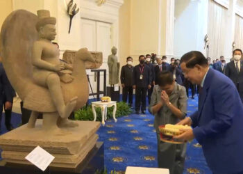 Kamboja Rayakan Kembalinya Ratusan Artefak Khmer Curian dari Luar Negeri