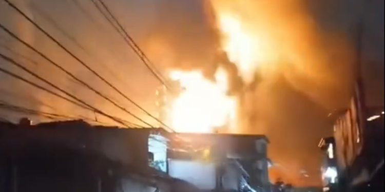 Ledakan Hebat Depo Pertamina di Jakarta, 10 Tewas dan Ratusan Orang Terluka