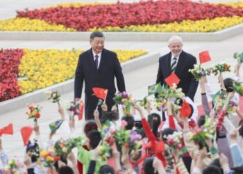 Era Baru Hubungan China-Brasil: Xi Sambut Hangat Lula di Beijing 2 Era Baru Hubungan China-Brasil: Xi Sambut Hangat Lula di Beijing