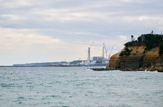 Fondasi Reaktor Pembangkit Nuklir Fukushima Diduga Rusak Parah