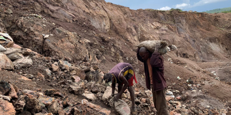 Afrewatch Soroti Perbudakan di Industri Kobalt Apple  