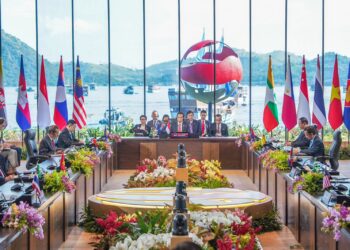 Sentralitas ASEAN Hadapi Ujian Rivalitas Negara Besar